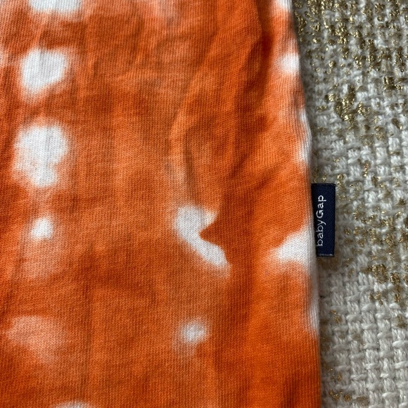 BABY GAP Orange White Tie-Dye Baby Henley Summer Romper | Size 12-18 Months - Picture 5 of 6